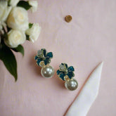 Majestic Emerald Pearl Earrings